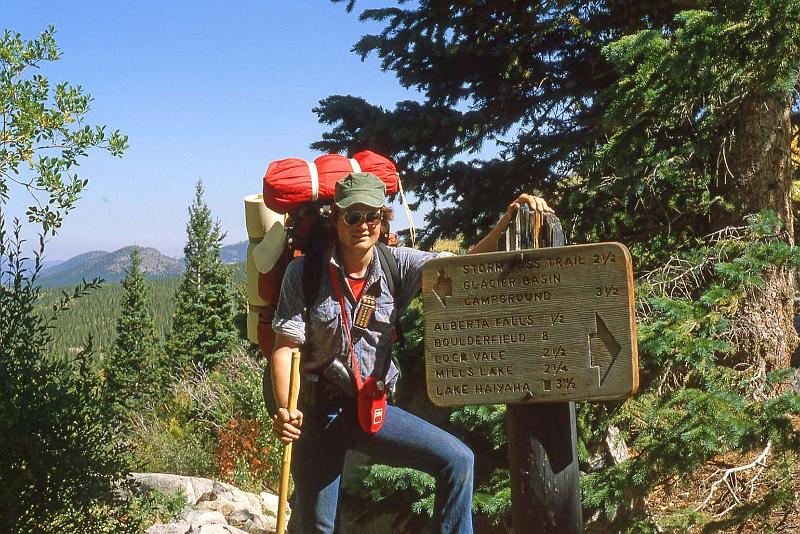 1980-09 Rocky Mtn NP 013 Me on Backpack.jpg